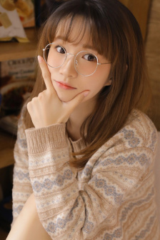 屁股又白又大又翘